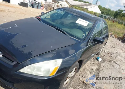 2005 Honda Accord 2.4 Ex из США, поврежденный, VIN 1HGCM56755A034697